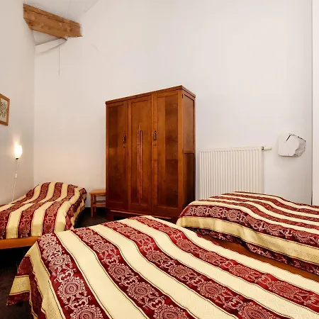 Spacious Holiday Home In Richelle With Private Terrace * Vise