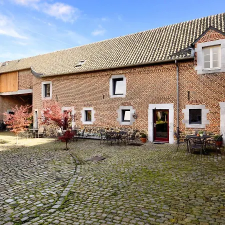 Spacious Holiday Home In Richelle With Private Terrace